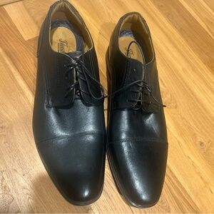 Mens Florsheim Zaffiro Cap Toe Oxford - Black Leather, Size 13 M US Dress Shoe